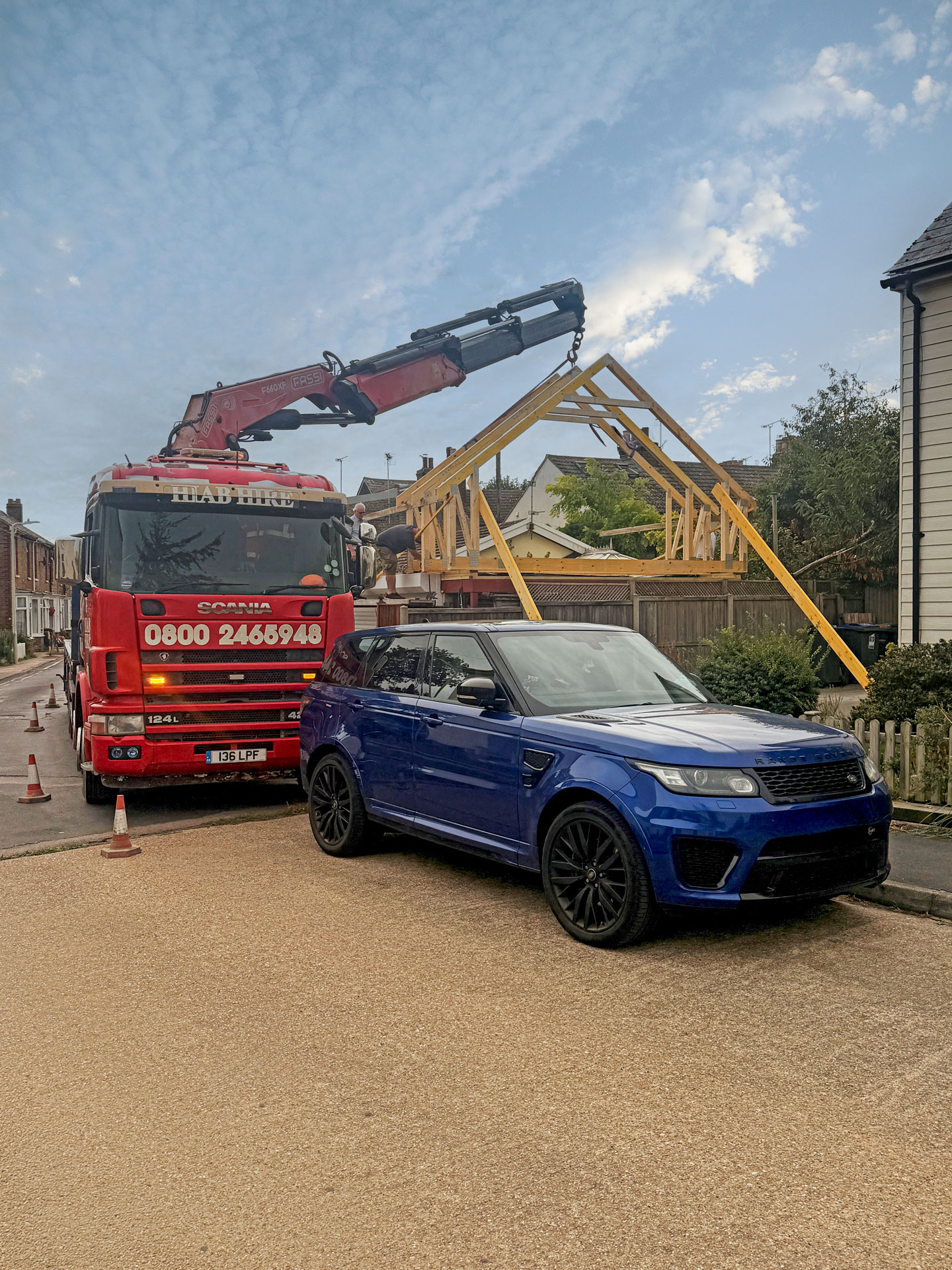 Lifting-Roof-Trusses-in-Whitstable
